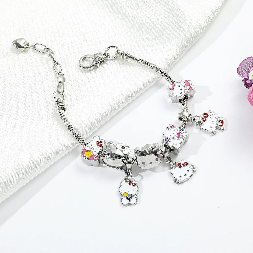 Berloques com pulseira Hello Kitty
