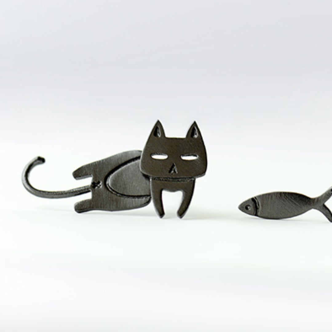 Brinco de prata Neko Desu